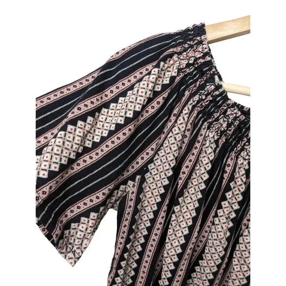 LOFT Womens Boho Striped Scoop Neck/Off the Shoulder Smocked Striped Top Size M - Picture 3 of 12